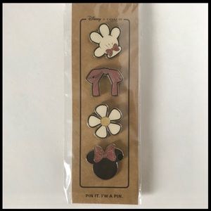 Disney x Coach Minnie Mouse pins